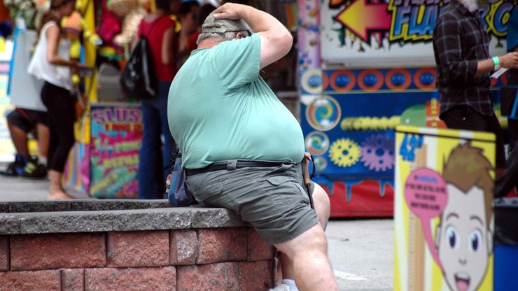 Deszczowy poniedziałek wielkanocny to kilogram wagi więcej
