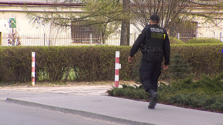 Najmniej zarabiający policjanci dostaną podwyżki - zapowiedziało MSWiA. Wzrośnie też dodatek stołeczny