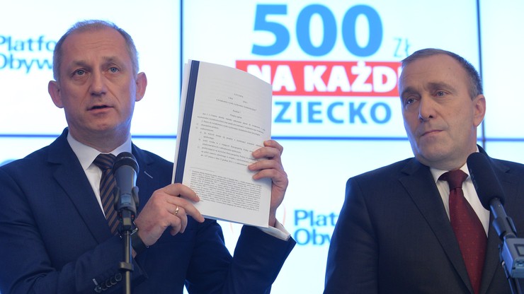 PO: 500 złotych na każde dziecko. "Projekt PiS niedobry i oszukańczy"