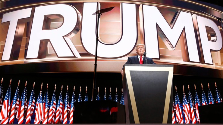 Trump wysuwa się na prowadzenie. Zobacz nowy sondaż "Washington Post"