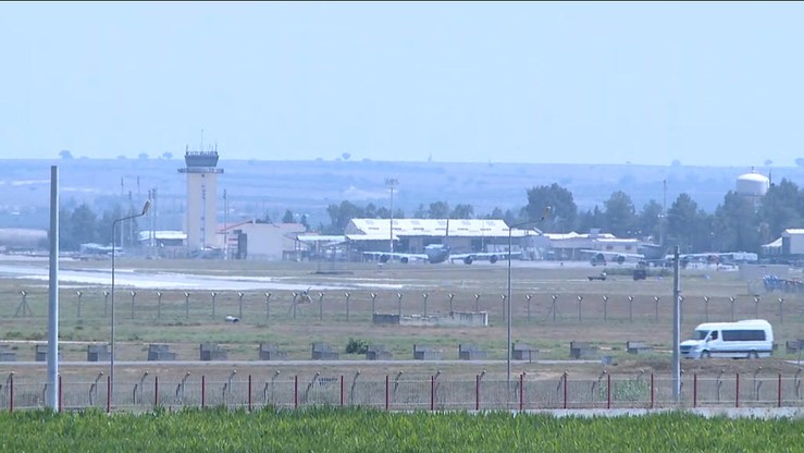 Turcy odcięli od świata bazę lotniczą, z której Amerykanie bombardują Państwo Islamskie