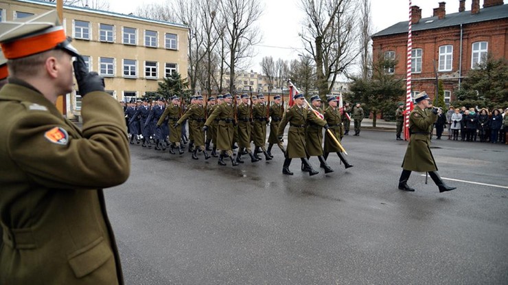 MON: mundur wojskowy nie dla każdego