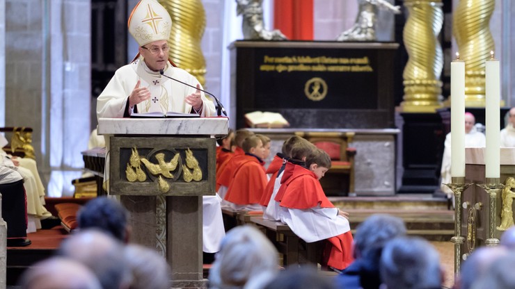 "Takie akty powinny być w kościele a nie w Sejmie". Prymas o sejmowej uchwale dotyczącej objawień fatimskich