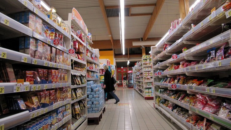 "Kulawy" projekt. Opozycja przeciwko podatkowi od marketów