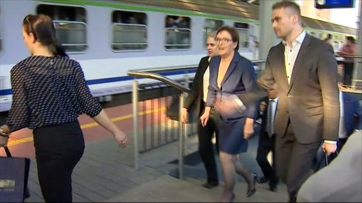 ”Super Express”: Córka Ewy Kopacz wyjedzie z Polski, jeśli PiS dojdzie do władzy