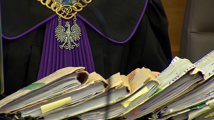 Łódź: rozpoczął się proces kobiety oskarżonej o przejęcie władzy nad majątkiem 89-letniej sąsiadki