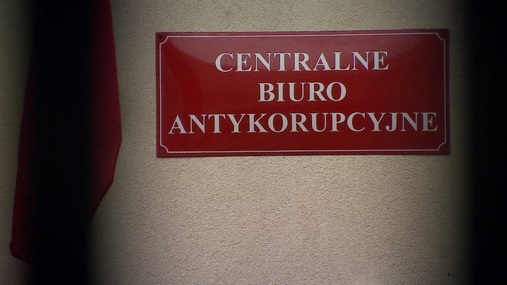 CBA zatrzymała mężczyznę powołującego się na wpływy w Urzędzie Skarbowym i u komornika