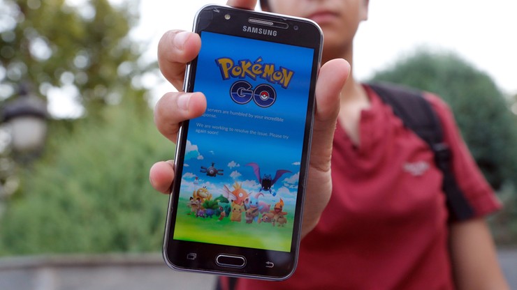 Hrubieszów: łapał Pokemony, cudem uniknął śmierci