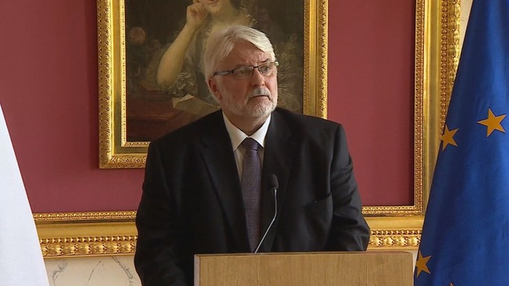Waszczykowski dla "GPC": Polska jest otwarta na imigrację - przyjmujemy setki tysięcy imigrantów z Ukrainy