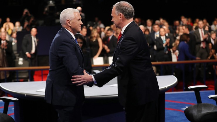 W debacie wiceprezydenckiej Kaine miał lepsze argumenty, a Pence styl