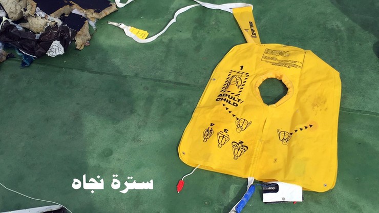 Nieoficjalnie: na pokładzie samolotu EgyptAir mogło dojść do wybuchu
