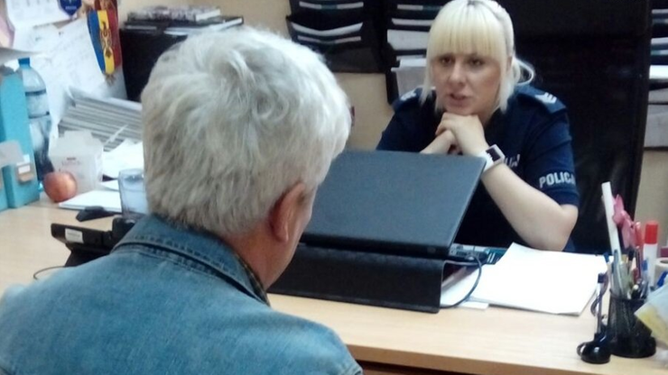 Zgłosił zaginięcie wnuczki. Zapomniał, że zamknął ją w mieszkaniu. Miał 1,6 promila