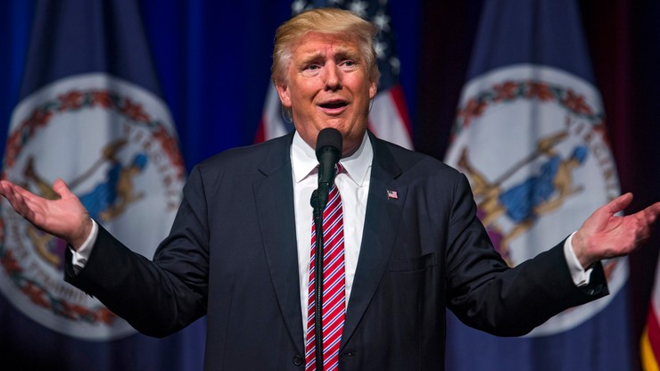 Mimo skandalu Trump nie zamierza się wycofać
