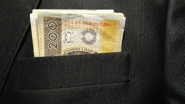 Alimentacyjny dłużnik - rekordzista winien jest ponad 723 tys. zł