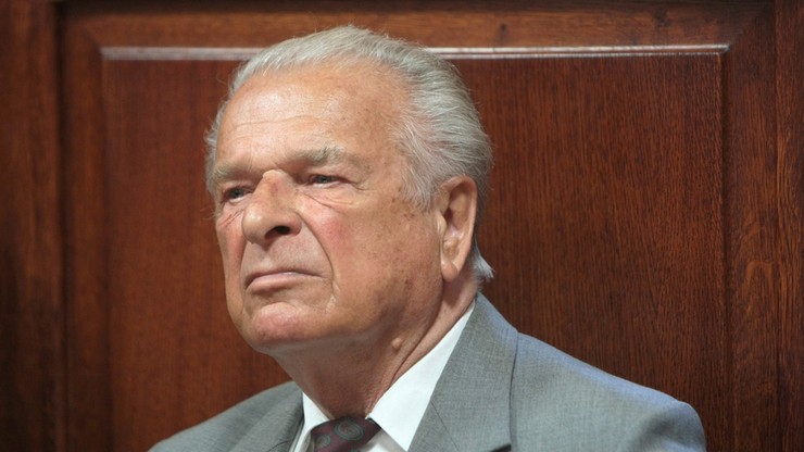 MON: pogrzeb Kiszczaka nie na Powązkach i bez oficjeli