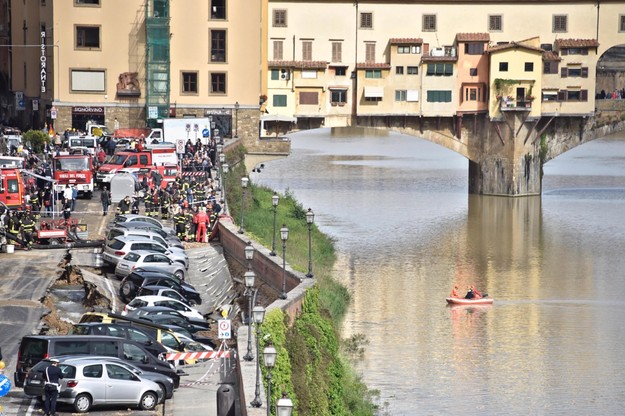 Florencja: ogromna rozpadlina w centrum. Zagrożone zabytki
