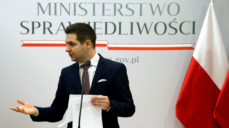 Rzeczniczka Iustitii o "świerszczykach" w sądach: ministerstwo powinno wskazać, kto je kupował