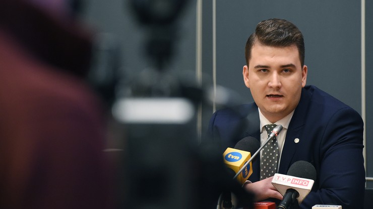 Misiewicz: wojsko otrzyma tysiąc dronów bojowych