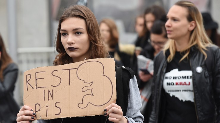 "Czarny poniedziałek" - wasze zdjęcia