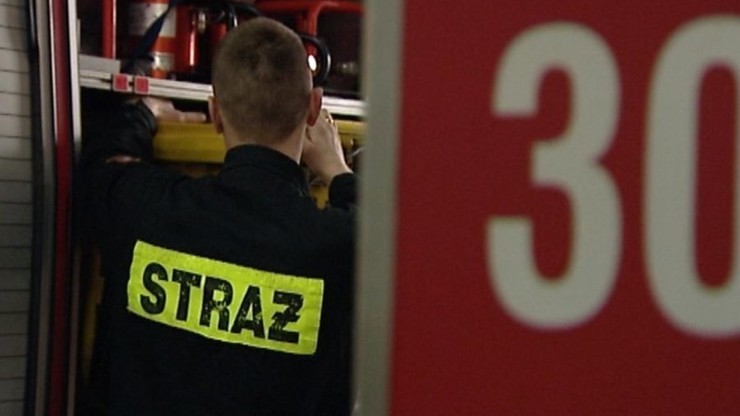 Prom utknął na Wiśle. Na pokładzie było 30 pasażerów