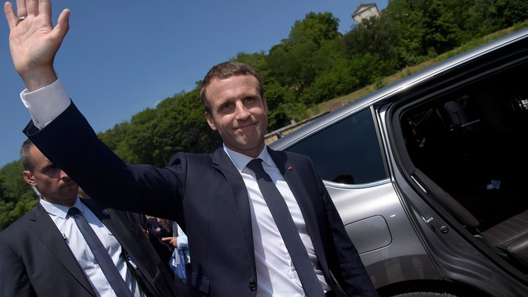 "SZ": Macronowi grożą protesty uliczne. Chodzi o związki zawodowe