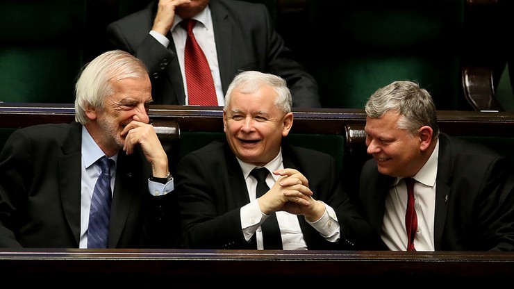 PiS obroniło finansowanie partii z budżetu państwa i ciszę wyborczą
