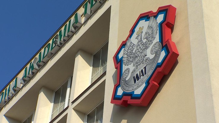 CBA w biurach Wojskowej Akademii Technicznej. Osiem osób zatrzymanych