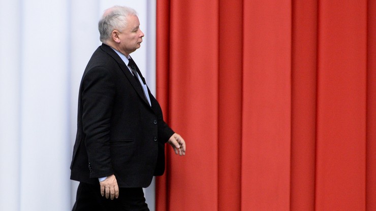 "Dziś spożywamy kwaśne owoce tego stanu rzeczy". Kaczyński o "korporacji prawniczej"