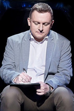 2017-09-26 Ten człowiek traktuje języki obce jak... przyjaciół - Polsat.pl