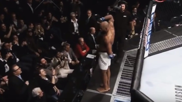 Zawodnik UFC zawieszony na 60 dni za... świętowanie zwycięstwa