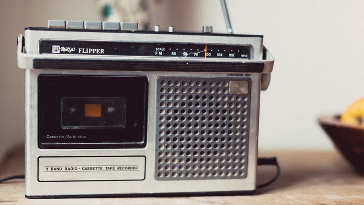 Włochy: stacje radiowe wspólnie przeciwko terroryzmowi