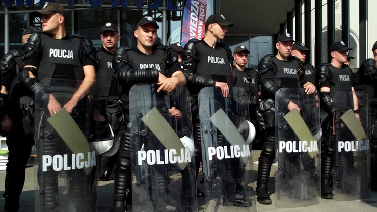 Warszawski ratusz wydał ponad 3 mln zł na nowy sprzęt dla policji