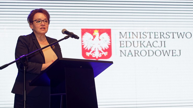 Jest akt oskarżenia ws. znieważenia minister Zalewskiej