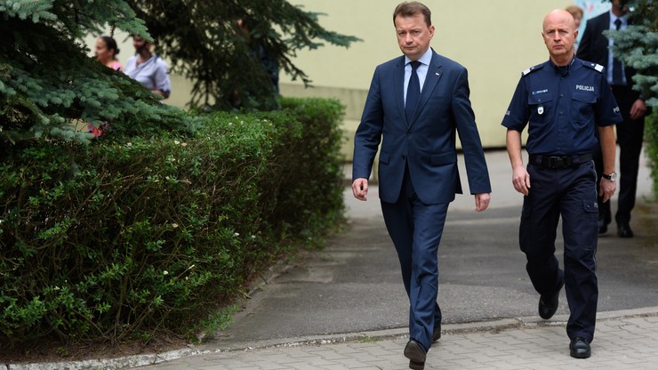 Będą patrzeć na ręce służbom mundurowym. MSWiA planuje powołać specjalną komórkę kontrolną