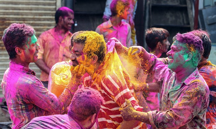 Holi