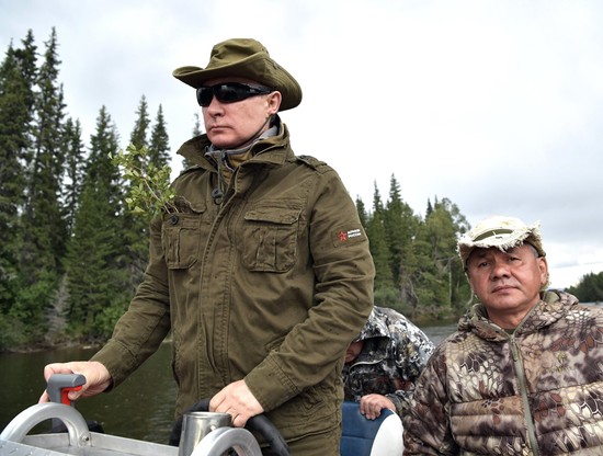 Putin na wakacjach. Na Syberii