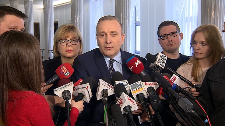 Schetyna: w piątek wniosek o wotum nieufności wobec rządu