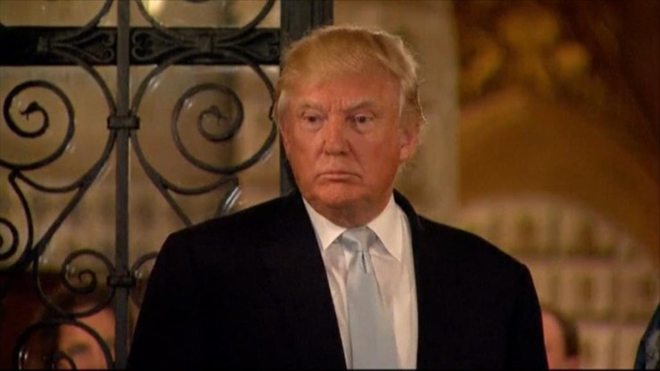 "Zajmijmy się swoimi sprawami". Trump o sankcjach wobec Rosji