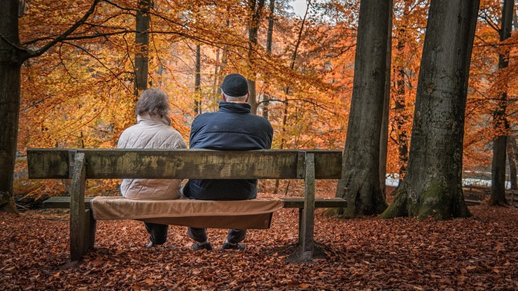 Zadłużenie emerytów rośnie. 78-letni rekordzista jest winien bankowi 8,4 mln zł