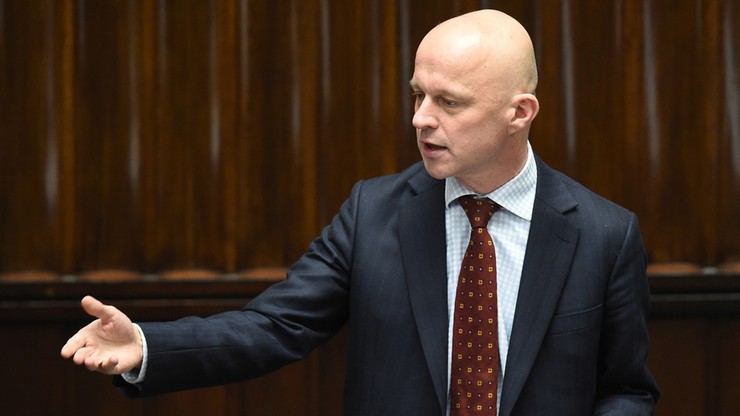 Szałamacha o budżecie: bezrobocie będzie spadać, nastąpi "odmrożenie" płac w budżetówce