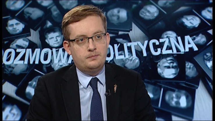 "To prawdopodobnie była flaga Śląska Opolskiego" - Winnicki o spaleniu flagi podczas Marszu Niepodległości