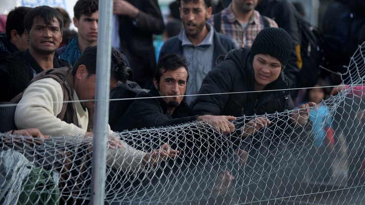 "Der Spiegel" o Merkel i jej polityce migracyjnej: nie dała rady