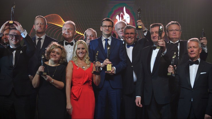 Premier Mateusz Morawiecki laureatem Super Wektora 2017. "Cel biznesu i cel naszej ekipy politycznej jest jeden"