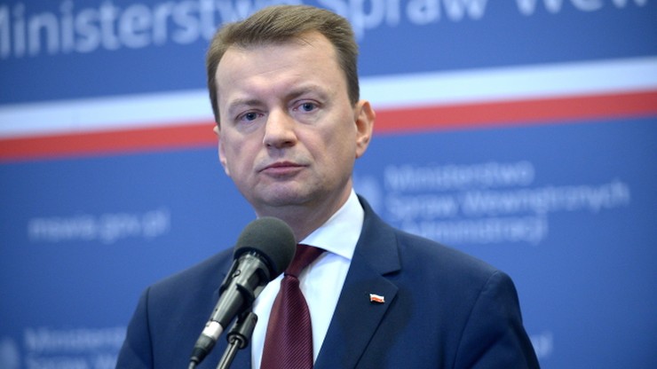 Błaszczak: relokacja uchodźców gorsza niż ewentualne kary