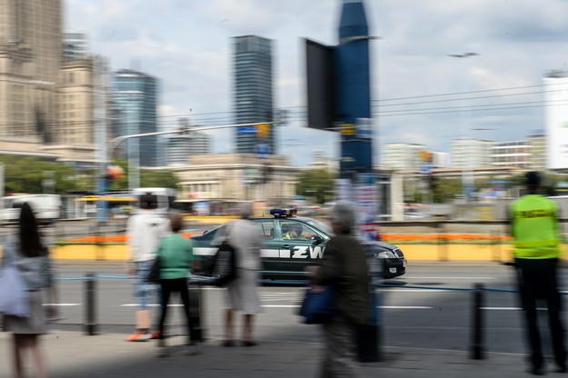 Pierwszy dzień szczytu NATO w Warszawie. Zamknięte ulice w centrum, autobusy na objazdach