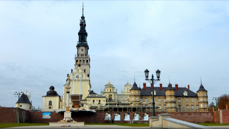 Oddaj biedniejszym nietrafiony prezent. Na Jasnej Górze rozpoczęła się zbiórka dla potrzebujących