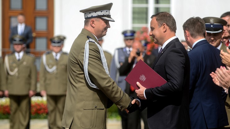Szef BOR mianowany na stopień generalski