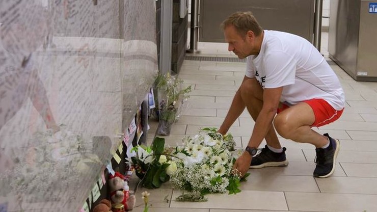 Donald Tusk oddał hołd ofiarom zamachów w Brukseli. A potem pobiegł w półmaratonie