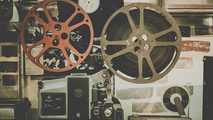 Pocztowiec prezesem Wytwórni Filmów Oświatowych. Filmowcy zapowiadają protest