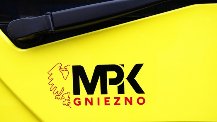 Ostrzelano miejski autobus w Gnieźnie. "Od prawdziwej tragedii pasażerów dzieliły centymetry"